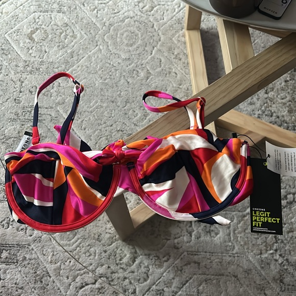 NWT! Stephania White Multi Print Underwire Bikini Top - Picture 5 of 9